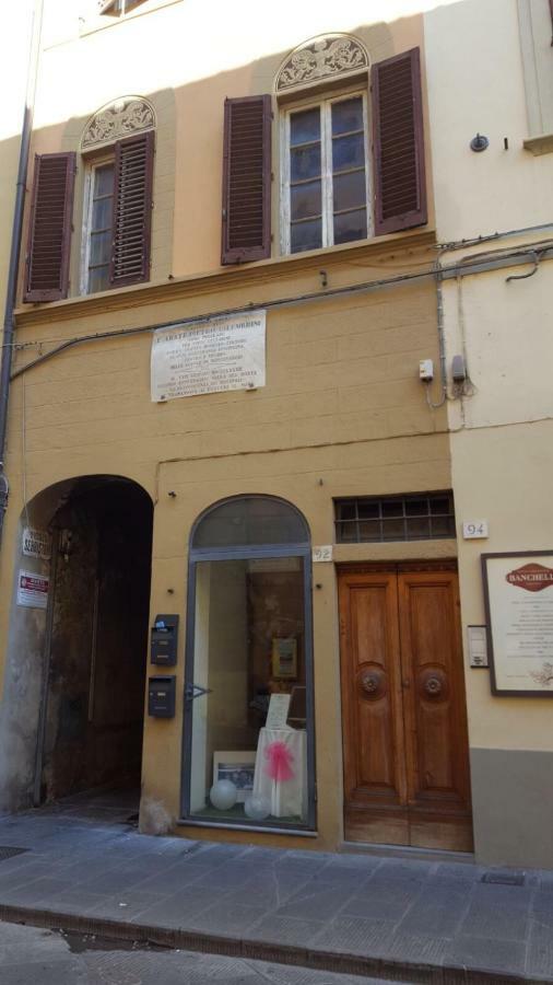 La Casa Di Luigi Apartment Montevarchi Exterior photo